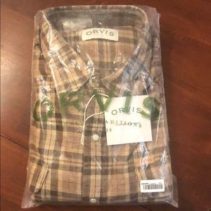 Long sleeve brown Orvis flannel shirt